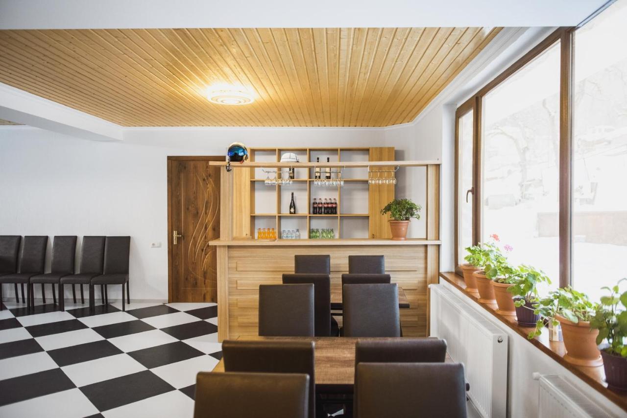 Hotel Panorama Svaneti メスティア エクステリア 写真